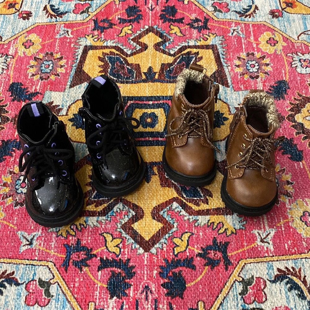 2 pairs of little babe boots 🥾